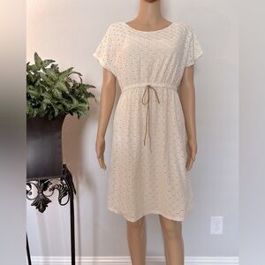 Ivory Lace Dress-Fully Lined Size Small